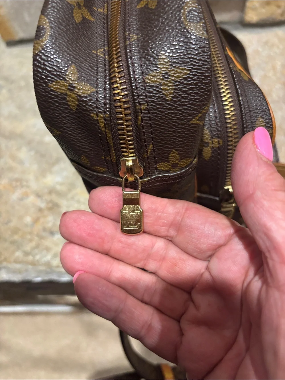 Louis Vuitton Monogram Canvas Nile Crossbody Bag in Brown and Tan
